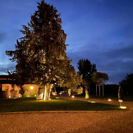 Pensión Chateau Du Go