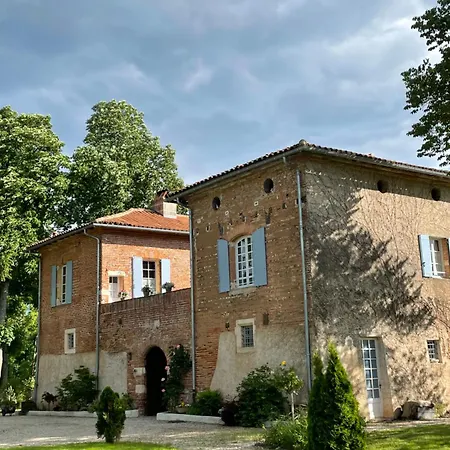 Chateau Du Go Pensión